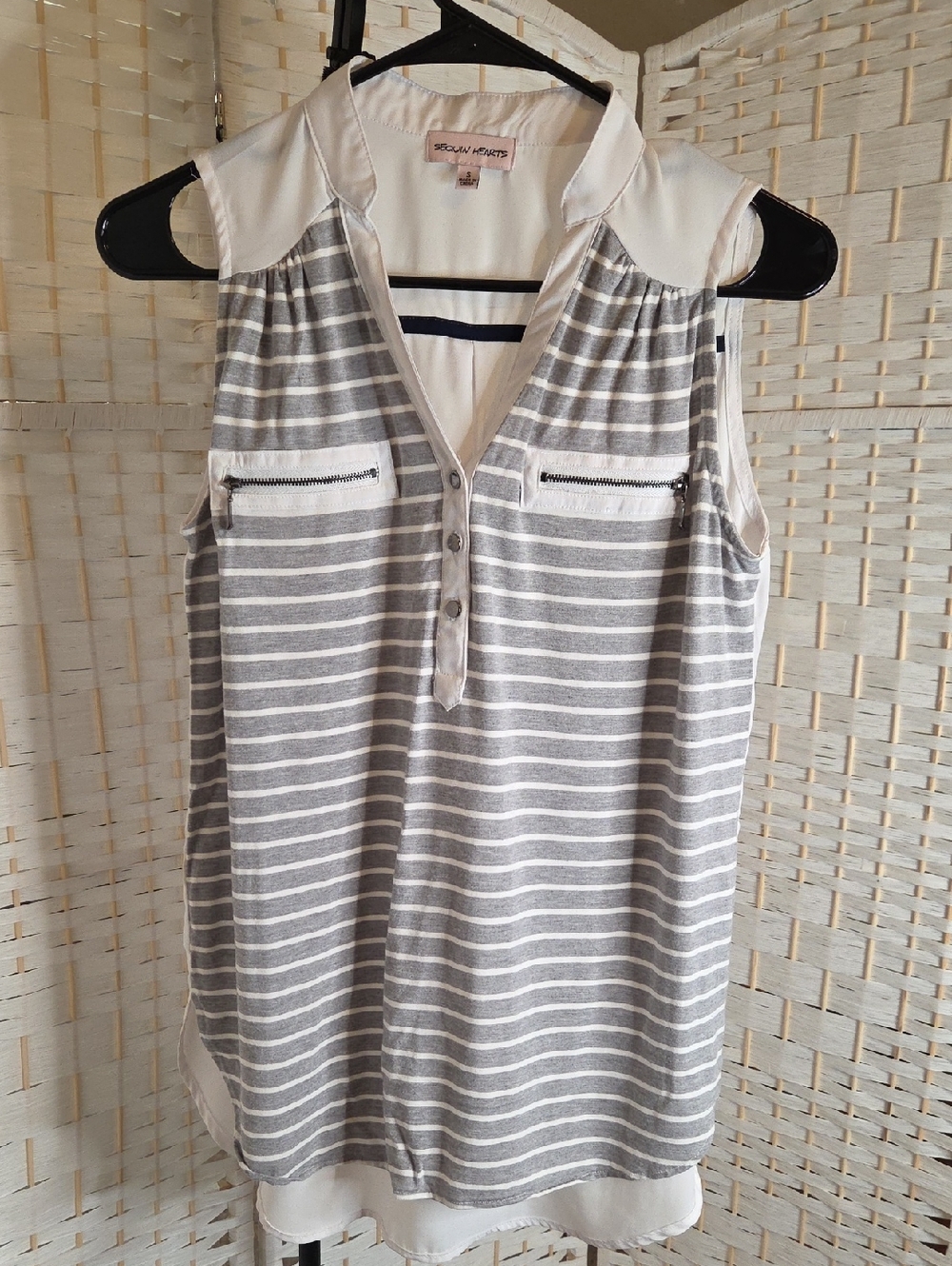 Sequin Hearts Grey & White Button-Front Top